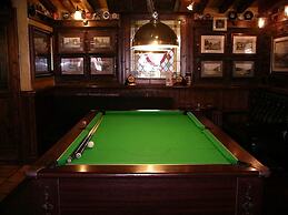 OYO La Spada Boutique Hotel