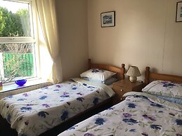 Drakewalls Bed & Breakfast