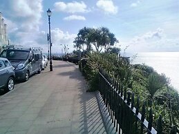 Glenholme Apartments