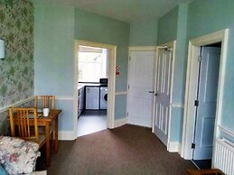 Glenholme Apartments