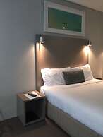 Manly Paradise Motel & Apartments