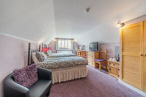 Yallands Farmhouse
