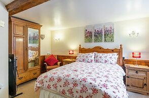 Yallands Farmhouse