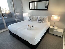 Honeysuckle Executive Apartments