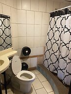 Alajuela Backpackers Airport Hostel