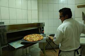 Alajuela Backpackers Airport Hostel