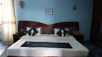 Krisview Hotel
