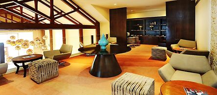 Taj Dal View Srinagar