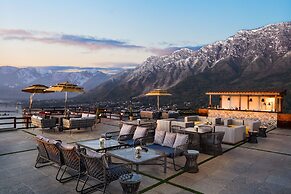 Taj Dal View Srinagar