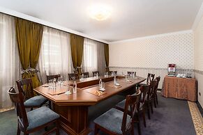 Festa Winter Palace