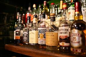 The Lugger Inn