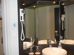 Travelodge by Wyndham Trois-Rivieres