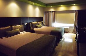 Travelodge by Wyndham Trois-Rivieres