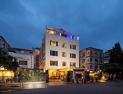 Amantra Comfort Hotel