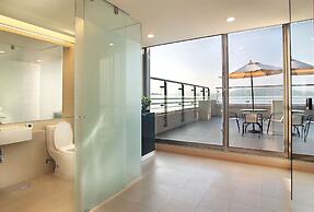 The Crystal Resort Sun Moon Lake