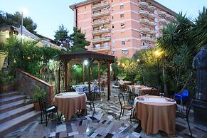 Hori Balconata 2.0 Banqueting & Accommodations