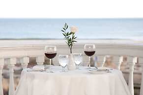 Peter Shields Inn & Restaurant