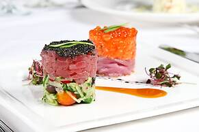 Peter Shields Inn & Restaurant