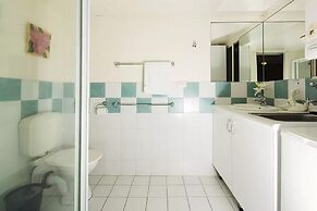 Burleigh Palms Holiday Apartments