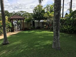 Burleigh Palms Holiday Apartments