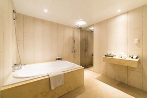 Reborn Suwon Silkroad Hotel