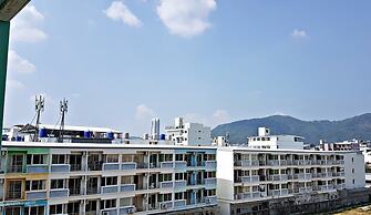 Green Harbor Hotel & Service Apartment