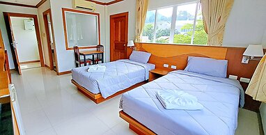 Green Harbor Hotel & Service Apartment