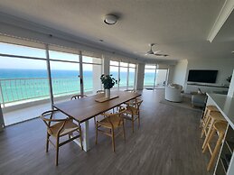 Burleigh Surf Apartments