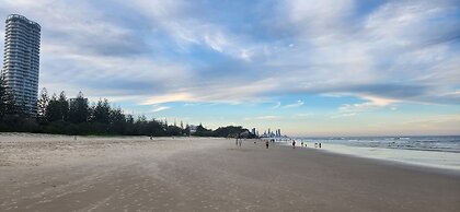Burleigh Surf Apartments