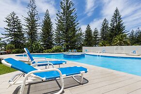 Burleigh Surf Apartments