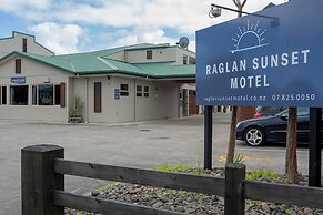 Raglan Sunset Motel