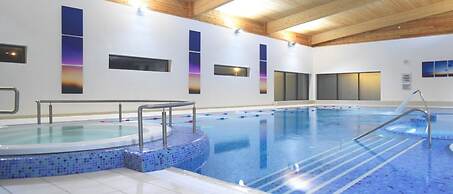 The Manor West Hotel & Leisure Club