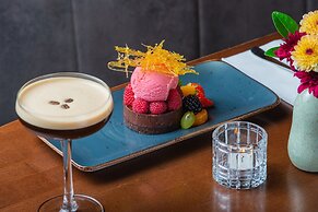 The Manor West Hotel & Leisure Club