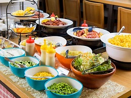 Nishitetsu Resort Inn Naha