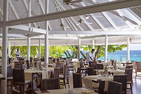 Diamonds Thudufushi Maldives Resort & Spa