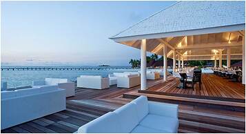 Diamonds Thudufushi Maldives Resort & Spa