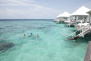 Diamonds Thudufushi Maldives Resort & Spa