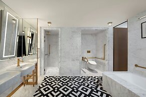 The Laurus, a Luxury Collection Resort, Singapore