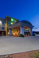 Holiday Inn Express & Suites Alpine Southeast, an IHG Hotel