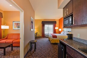 Holiday Inn Express & Suites Alpine Southeast by IHG