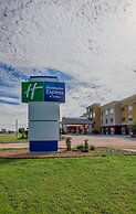 Holiday Inn Express & Suites Alpine Southeast by IHG