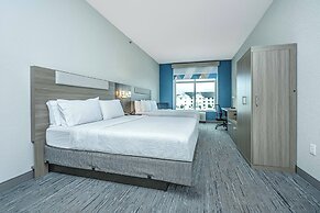 Holiday Inn Express Hotel & Suites Charleston Arpt-Conv Ctr by IHG