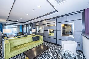 Holiday Inn Express Hotel & Suites Charleston Arpt-Conv Ctr by IHG