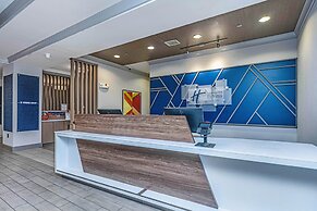 Holiday Inn Express Hotel & Suites Charleston Arpt-Conv Ctr by IHG
