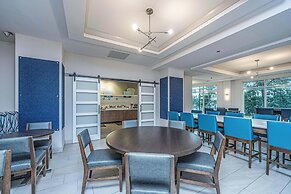 Holiday Inn Express Hotel & Suites Charleston Arpt-Conv Ctr by IHG