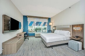 Holiday Inn Express Hotel & Suites Charleston Arpt-Conv Ctr by IHG