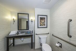 Holiday Inn Express Hotel & Suites Charleston Arpt-Conv Ctr by IHG
