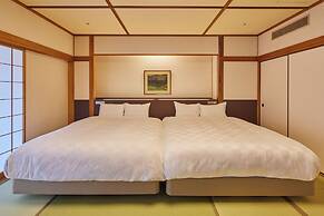 Shiraraso Grand Hotel