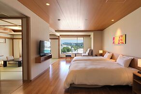 Shiraraso Grand Hotel