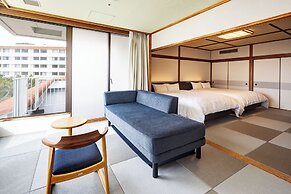 Shiraraso Grand Hotel